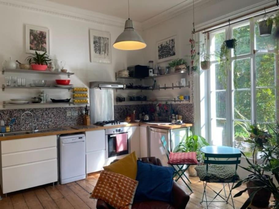 Artistic Spacious Flat In Brixton Appartamento